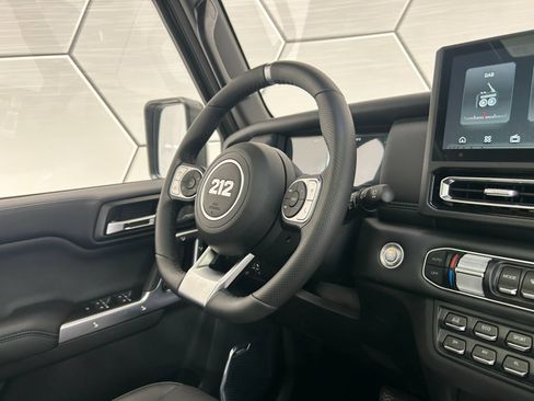 Thumbnail 25