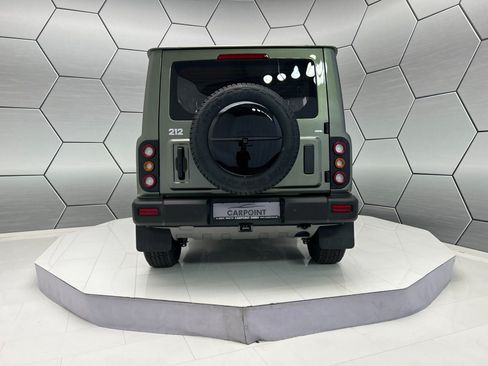 Thumbnail 4